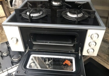 Quality 3 Burner Gas Cooker With Oven