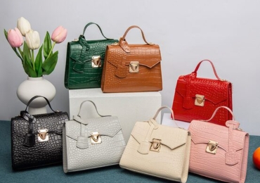 Stone Pattern Square Bag Women’s Hand Bag Simple Handbag Crocodile Pattern Kelly Bag