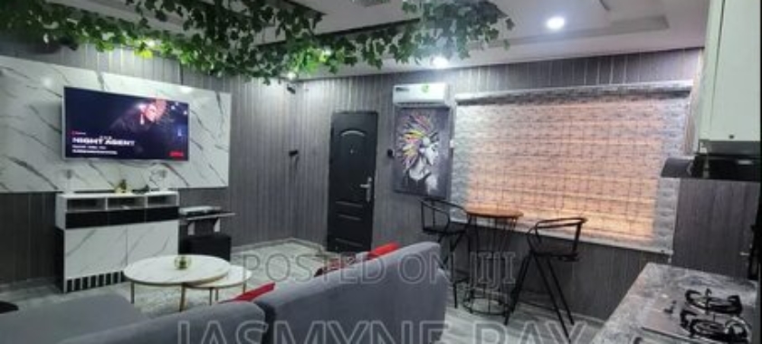 One Bedroom Apartment