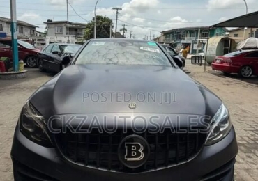 Mercedes-Benz C43 2017 Black