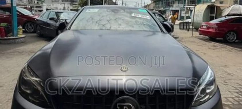Mercedes-Benz C43 2017 Black