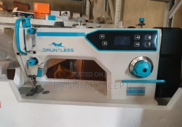 Dauntless Industrial Direct-Drive Computerized Sewing Machine.