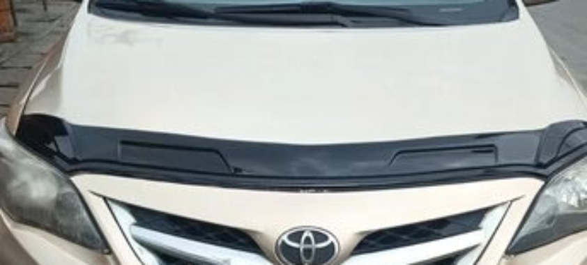 Toyota Corolla 2013 Gold