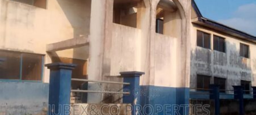 20bdrm House in Ishitu Road Igando for Sale