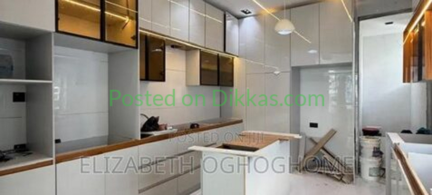5bdrm Duplex in VGC / Ajah for sale