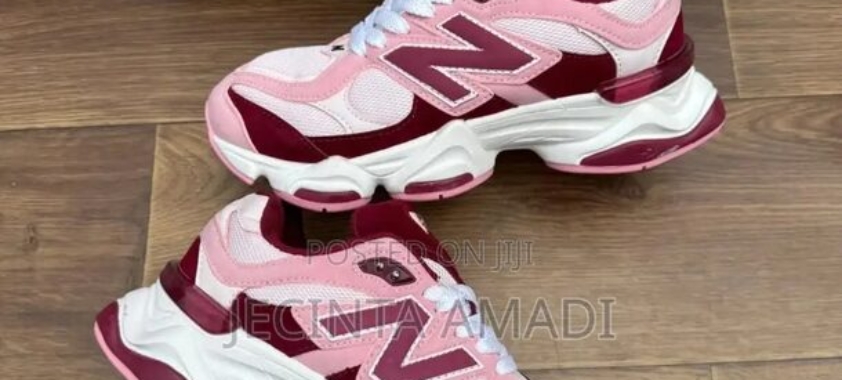 New Balance 9060