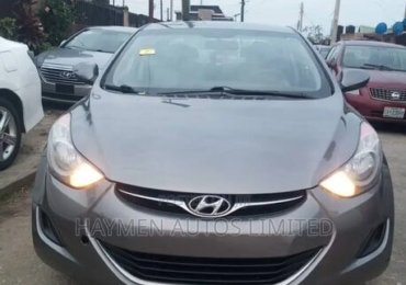 Hyundai Elantra Limited Sedan FWD (1.8L 4cyl 6A) 2013 Gray