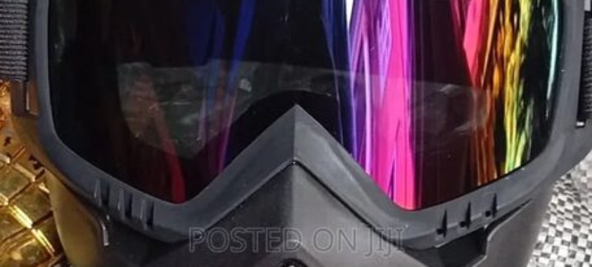 Unique Party Black Mask
