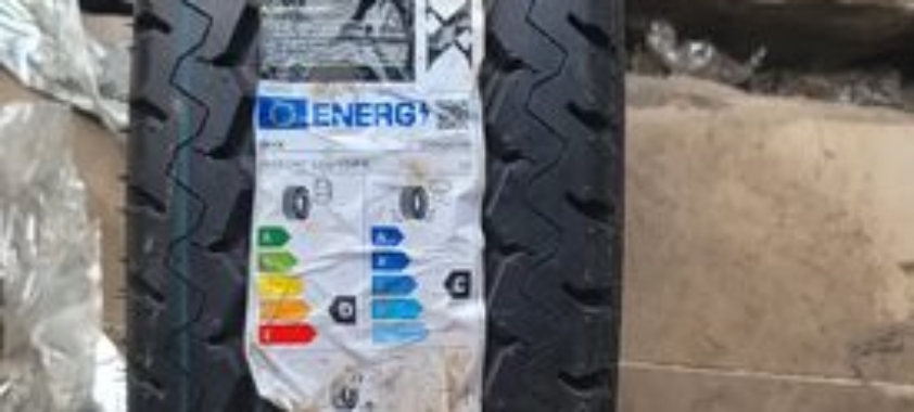 Brandnew Onyxny-05 Commercial Tire |195r14c(Heavyduty Fuelefficient)
