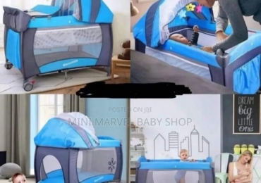Mamakids Baby Cot/ Playpen