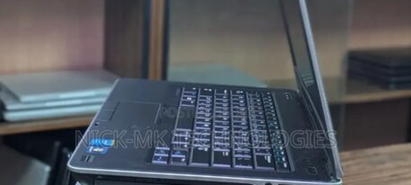 Laptop Dell Latitude E6440 8GB Intel Core i5 HDD 500GB