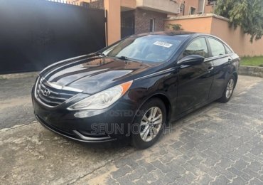 Hyundai Sonata GLS Sedan FWD (2.4L 4cyl 6A) 2013 Black