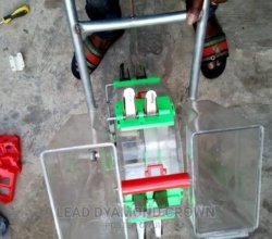 Manual Planter
